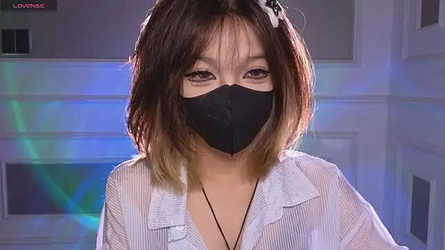      Panda      online show from 05/12/26, 10:07
