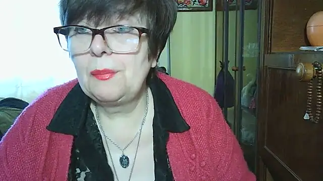 VeronicaGold511 online show from 04/25/26, 06:38