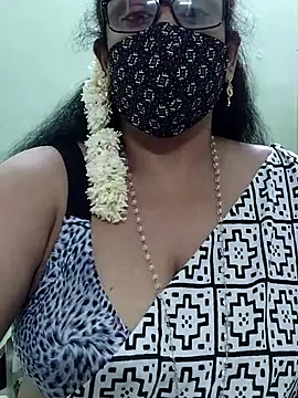 sweet-lotus online show from 09/12/25, 05:18