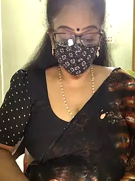 sweet-lotus online show from 09/23/25, 08:17