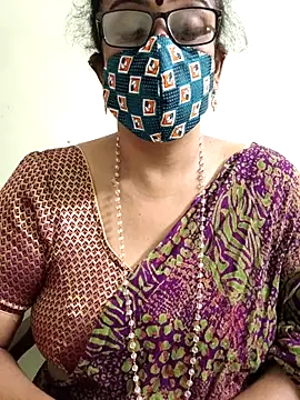 sweet-lotus online show from 10/07/25, 06:10