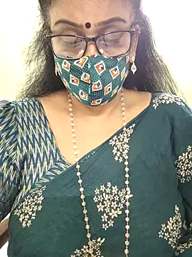 sweet-lotus online show from 10/10/25, 05:39