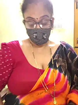 sweet-lotus online show from 10/16/25, 05:30