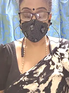 sweet-lotus online show from 11/16/25, 05:40