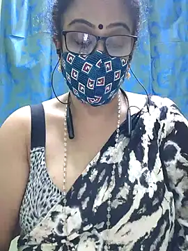 sweet-lotus online show from 11/26/25, 04:19