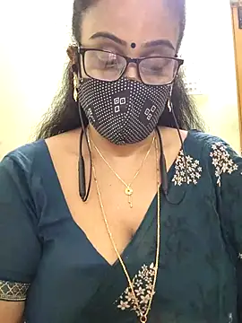 sweet-lotus online show from 02/11/26, 05:12