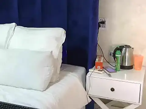 Babysex32 online show from 10/22/25, 09:53