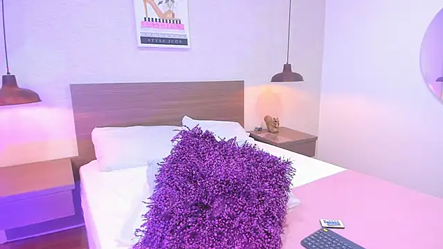 Tatihornyy online show from 10/16/25, 11:11