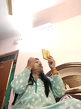 Cute-Janvi20 online show from 02/05/26, 07:02