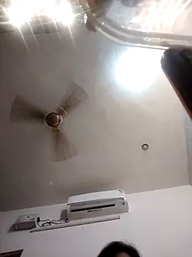 Cute-Janvi20 online show from 04/18/26, 07:07