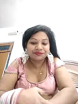 Snapshot of Cute-Janvi20 chatting on 05/10/26, 04:45 Cute-Janvi20 online show from 05/10/26, 04:45