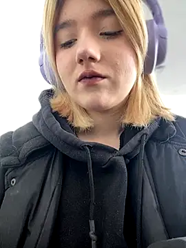 Cherry   Blossom online show from 10/21/25, 09:21