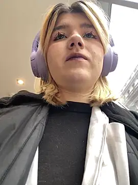 Cherry   Blossom online show from 10/22/25, 11:21