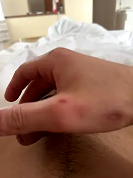 josi-2763 online show from 11/24/25, 12:49