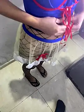 pareja-dispuesta online show from 09/12/25, 10:59