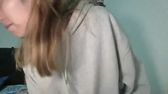 Snapshot of AriaBliss- chatting on 02/12/26, 12:55 AriaBliss- online show from 02/12/26, 12:55