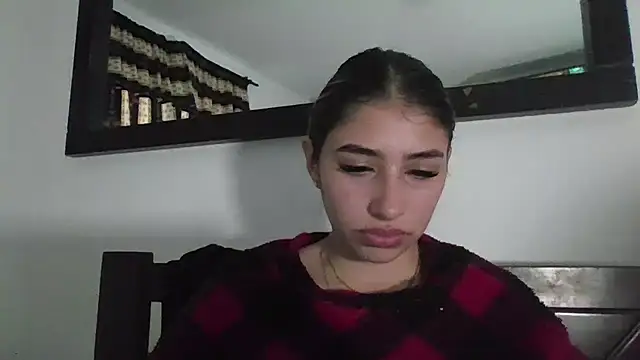Snapshot of AriaBliss- chatting on 02/15/26, 09:11 AriaBliss- online show from 02/15/26, 09:11
