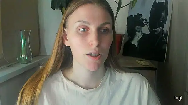 Snapshot of JuliaMuuun chatting on 05/23/26, 06:45 JuliaMuuun online show from 05/23/26, 06:45