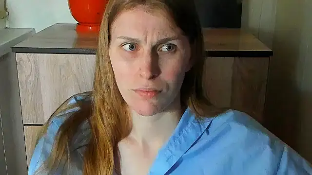 Snapshot of JuliaMuuun chatting on 07/22/26, 10:34 JuliaMuuun online show from 07/22/26, 10:34
