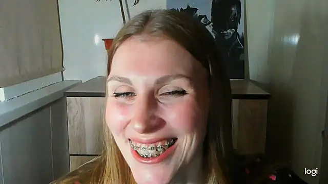 Snapshot of JuliaMuuun chatting on 08/07/26, 09:06 JuliaMuuun online show from 08/07/26, 09:06