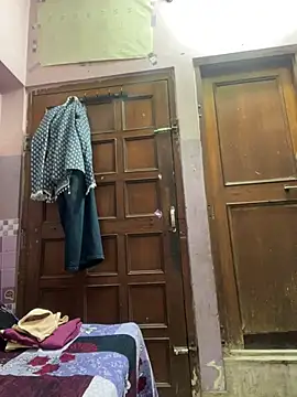 Sandhya 77 online show from 04/15/26, 06:09