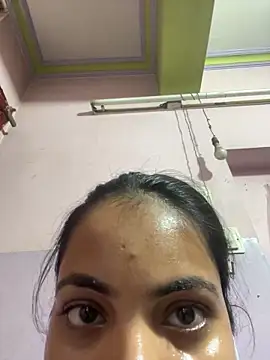Snapshot of Sandhya_77 chatting on 06/16/26, 05:54 Sandhya 77 online show from 06/16/26, 05:54