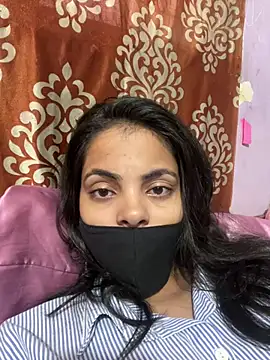 Snapshot of Sandhya_77 chatting on 07/15/26, 05:34 Sandhya 77 online show from 07/15/26, 05:34