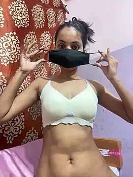 Snapshot of Sandhya_77 chatting on 07/19/26, 04:38 Sandhya 77 online show from 07/19/26, 04:38