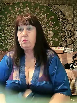 CrystalLime6411 online show from 04/19/26, 11:53