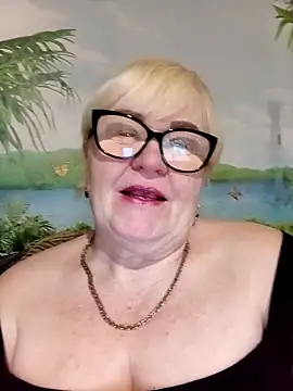 VioletSweet5566 online show from 04/08/26, 05:40