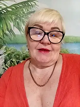 VioletSweet5566 online show from 04/20/26, 06:38