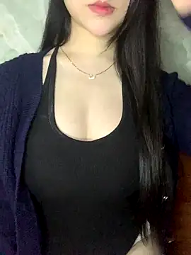 Lyly11 online show from 12/19/25, 01:56