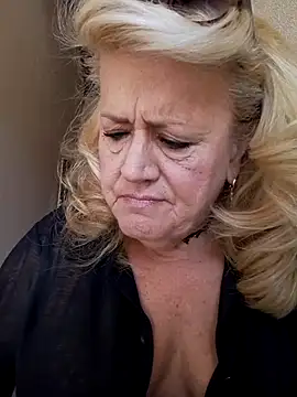 Belladama61 online show from 09/23/25, 11:35