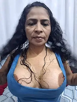 floresblancas online show from 12/21/25, 10:06