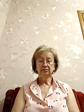 Snapshot of AlikaSwan5821 chatting on 09/17/25, 12:07 AlikaSwan5821 online show from 09/17/25, 12:07