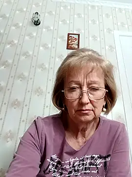 Snapshot of AlikaSwan5821 chatting on 09/29/25, 01:16 AlikaSwan5821 online show from 09/29/25, 01:16