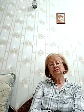 Snapshot of AlikaSwan5821 chatting on 10/01/25, 07:09 AlikaSwan5821 online show from 10/01/25, 07:09