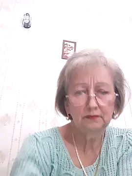 Snapshot of AlikaSwan5821 chatting on 11/20/25, 07:35 AlikaSwan5821 online show from 11/20/25, 07:35