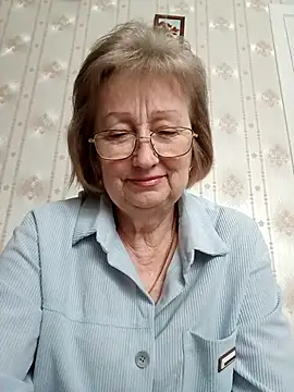 Snapshot of AlikaSwan5821 chatting on 03/03/26, 01:50 AlikaSwan5821 online show from 03/03/26, 01:50