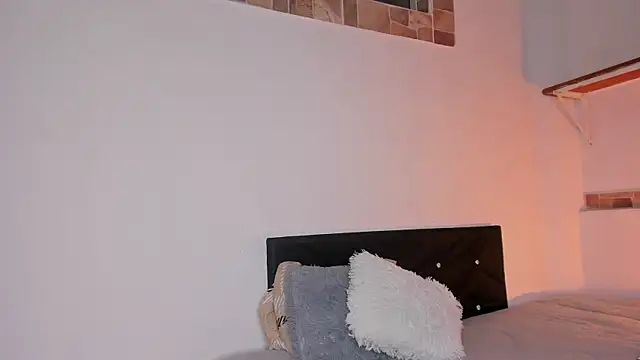 max valiant1 online show from 09/13/25, 11:37