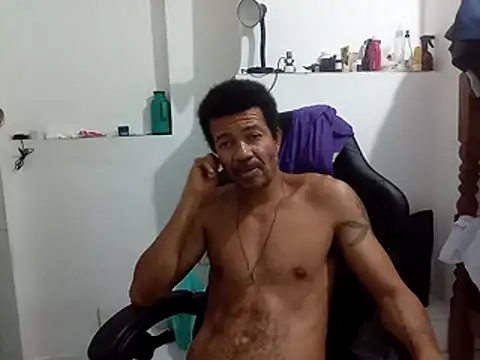 moreno25centimetro online show from 11/08/25, 02:34