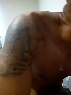 Snapshot of moreno25centimetro chatting on 07/13/26, 12:52 moreno25centimetro online show from 07/13/26, 12:52