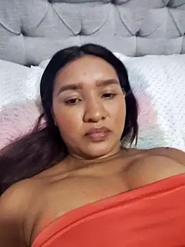 Snapshot of lunanigth chatting on 04/01/26, 02:34 lunanigth online show from 04/01/26, 02:34