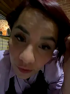 Snapshot of alejandra_prk26 chatting on 09/18/25, 02:13 alejandra prk26 online show from 09/18/25, 02:13