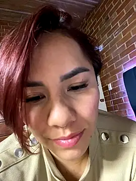 Snapshot of alejandra_prk26 chatting on 10/09/25, 04:10 alejandra prk26 online show from 10/09/25, 04:10