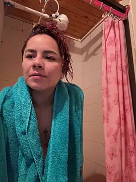 Snapshot of alejandra_prk26 chatting on 10/18/25, 03:09 alejandra prk26 online show from 10/18/25, 03:09