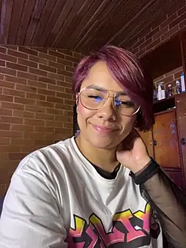 Snapshot of alejandra_prk26 chatting on 10/26/25, 12:49 alejandra prk26 online show from 10/26/25, 12:49