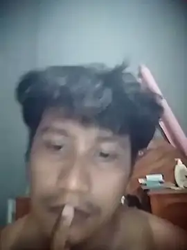 ian  123 online show from 09/29/25, 10:47