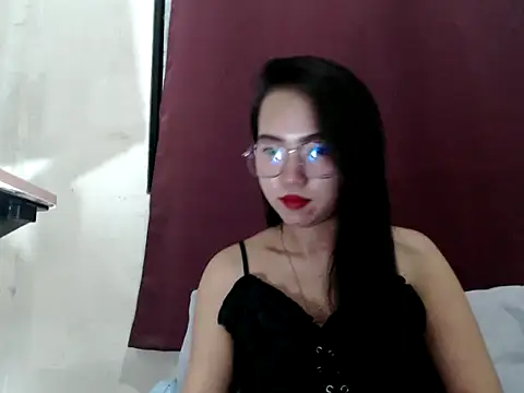 yourloving maris online show from 03/28/26, 04:17