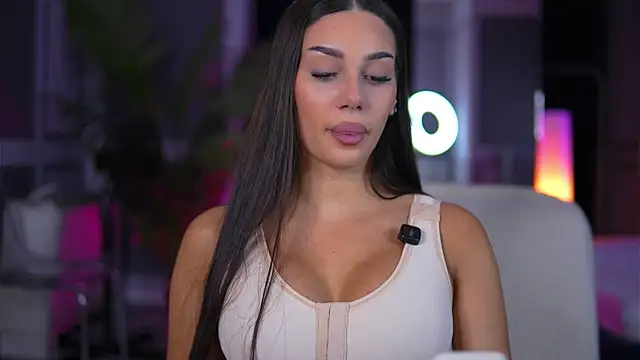 Snapshot of NinaSolenne chatting on 07/24/26, 07:45 NinaSolenne online show from 07/24/26, 07:45